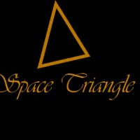 Space Triangle Interio