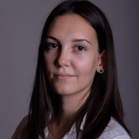 Júlia Orosz