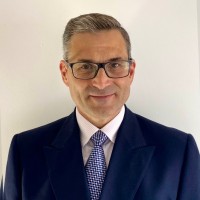 Adrian D Deslongrais