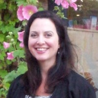 Lisa Steneker