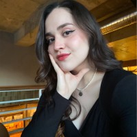Özlem Özbek