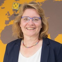 Bettina Knipp