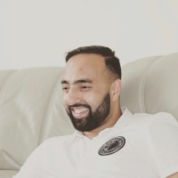 Mo .