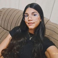 Julia Oliveira