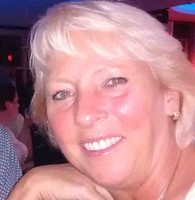 Jacqui Carlton