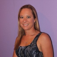 Debi Macloud