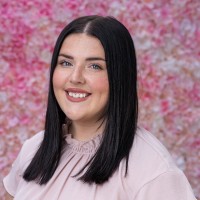 Emma Jacque, Mba
