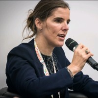Anne Vial