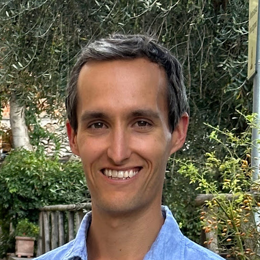 Seth Rhoades