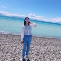 陆泠伶