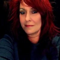 Gloria Irons