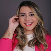 Victória Maximo