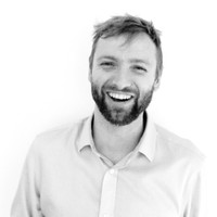 Ollie Zlotnicki, Aia