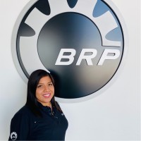 Adriana Veloz