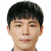 Se Min Park