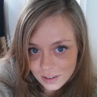 Manon Van Der Veen