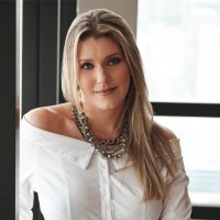 Aline Menezes
