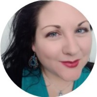 Heidi Knuth