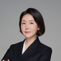 Dayoung Lee