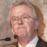 P. Gareth R. Seaward MBBCh Dip.Mid.COG(SA) FCOG(SA) FRCSC FACOG