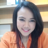 Adelia Suryani