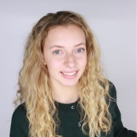 Anna Stucker