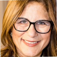 Rabbi Robyn Frisch