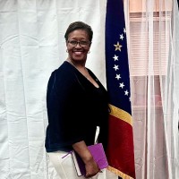 J lynn Delaney