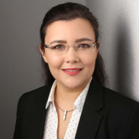 Dr. Ilka Simon