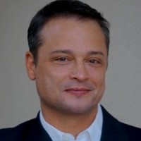Dr. Matthew Lippincott