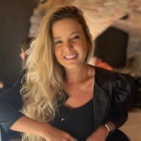 Aline Albuquerque