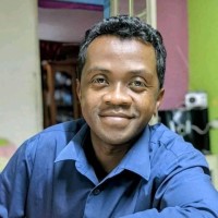 Eric Simon Judichaël DINARSON LALA NJIVANIRINA