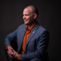 Mark E. Meincke (mine-key)