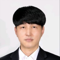 김용진