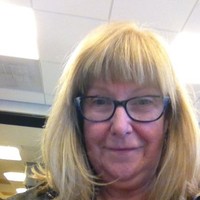 Susan E. Emmetts