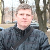 Денис Фролов
