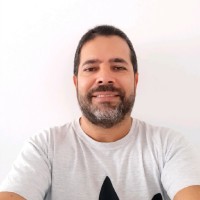 Eber Oliveira