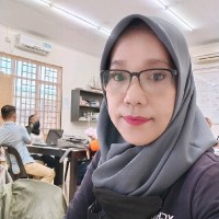 Yusnia Yus