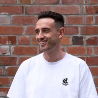 Simon Knox