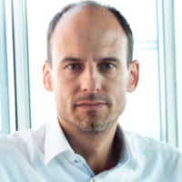 Dr. Sebastian Walter