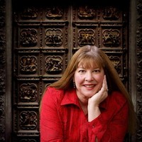 Claudia Carroll
