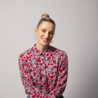 Julie Blakeney