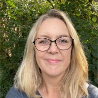 Roz Van Roijen