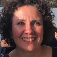 Lisa Hale
