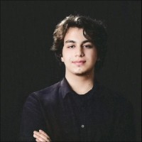 Ahmet H.
