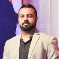jawed akhtar