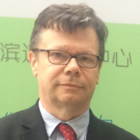 Peter Jones