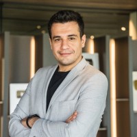 Esad Aslan