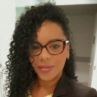 Tatiane Barros
