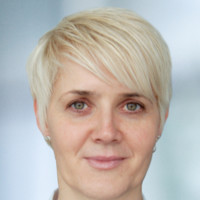 Claudia Arnold